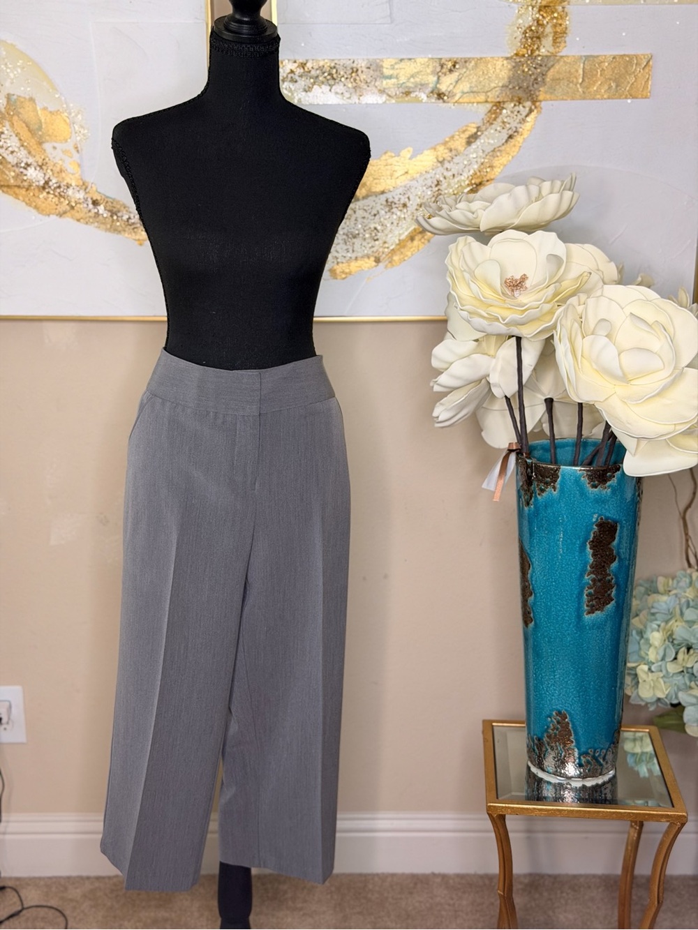 Nicole Miller Gray Wide-Leg Cropped Trousers